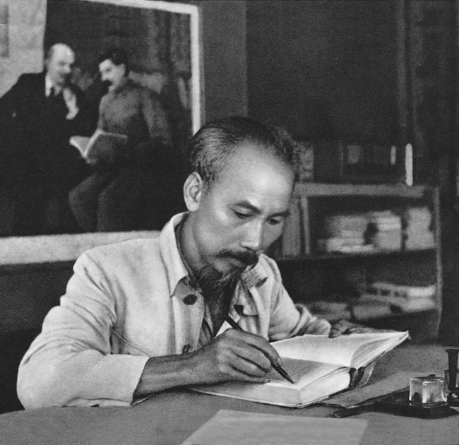 Phương pháp luận Hồ Chí Minh với phát triển bền vững đất nước - Ảnh 1. Phương pháp luận Hồ Chí Minh với phát triển bền vững đất nước - Ảnh 1.